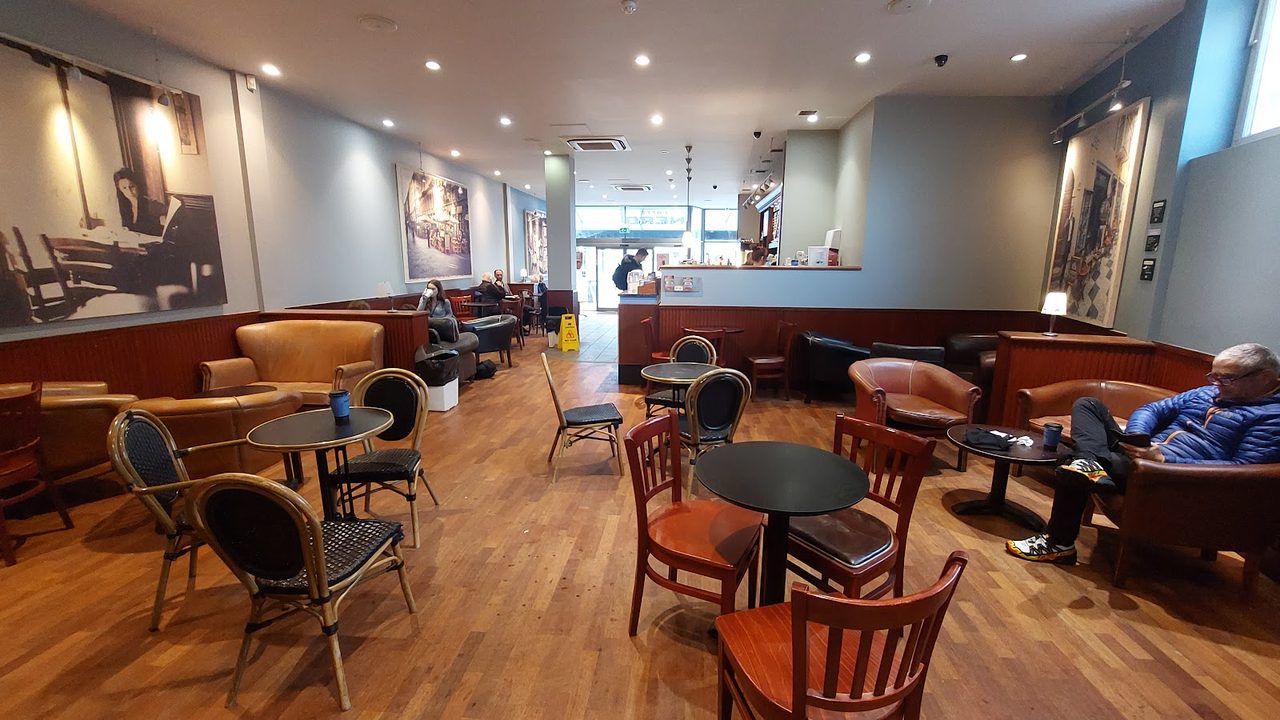 Caffe Nero