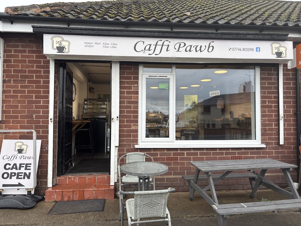 Caffi Pawb