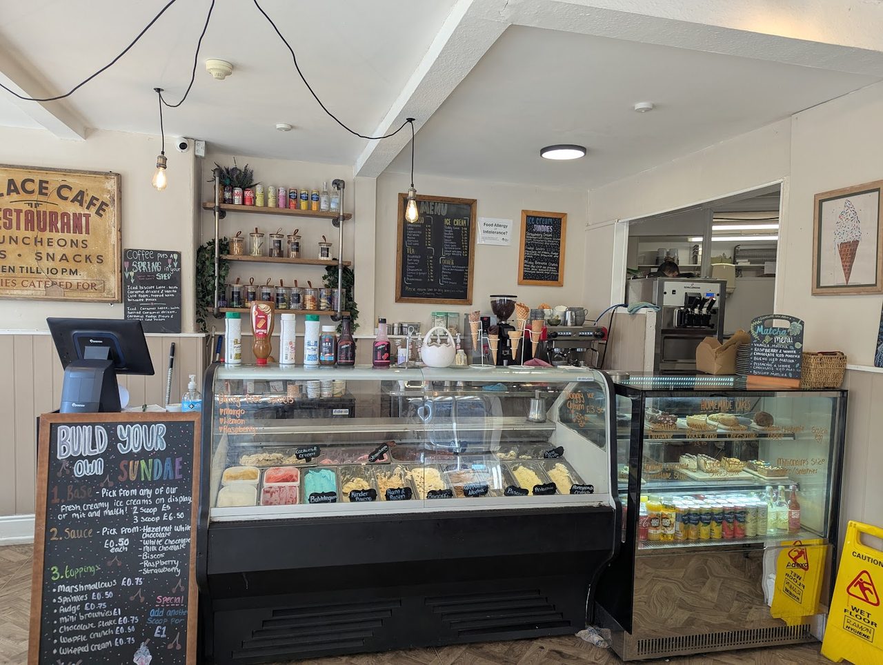 Caffi'r Palas