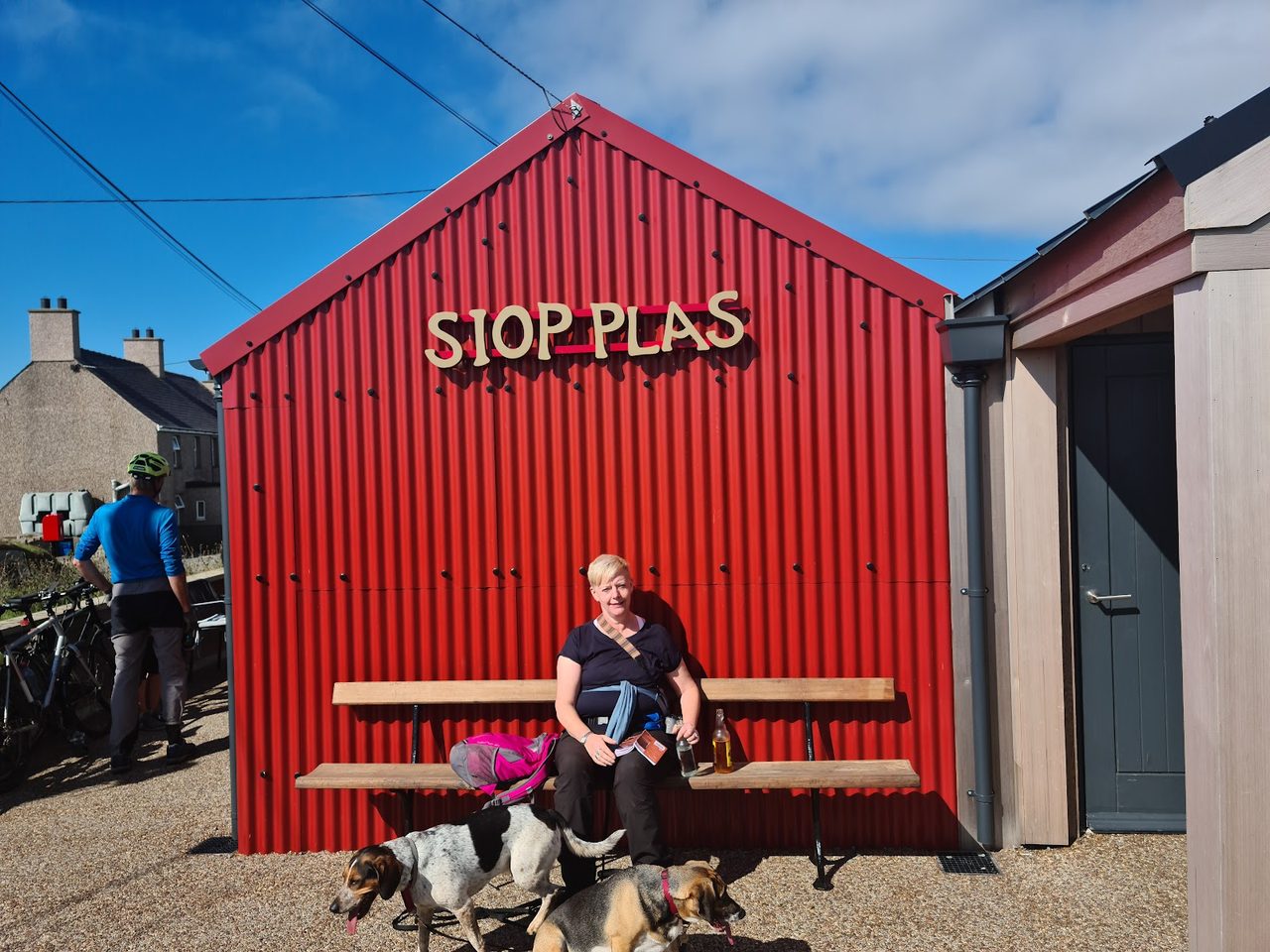 Caffi Siop Plas