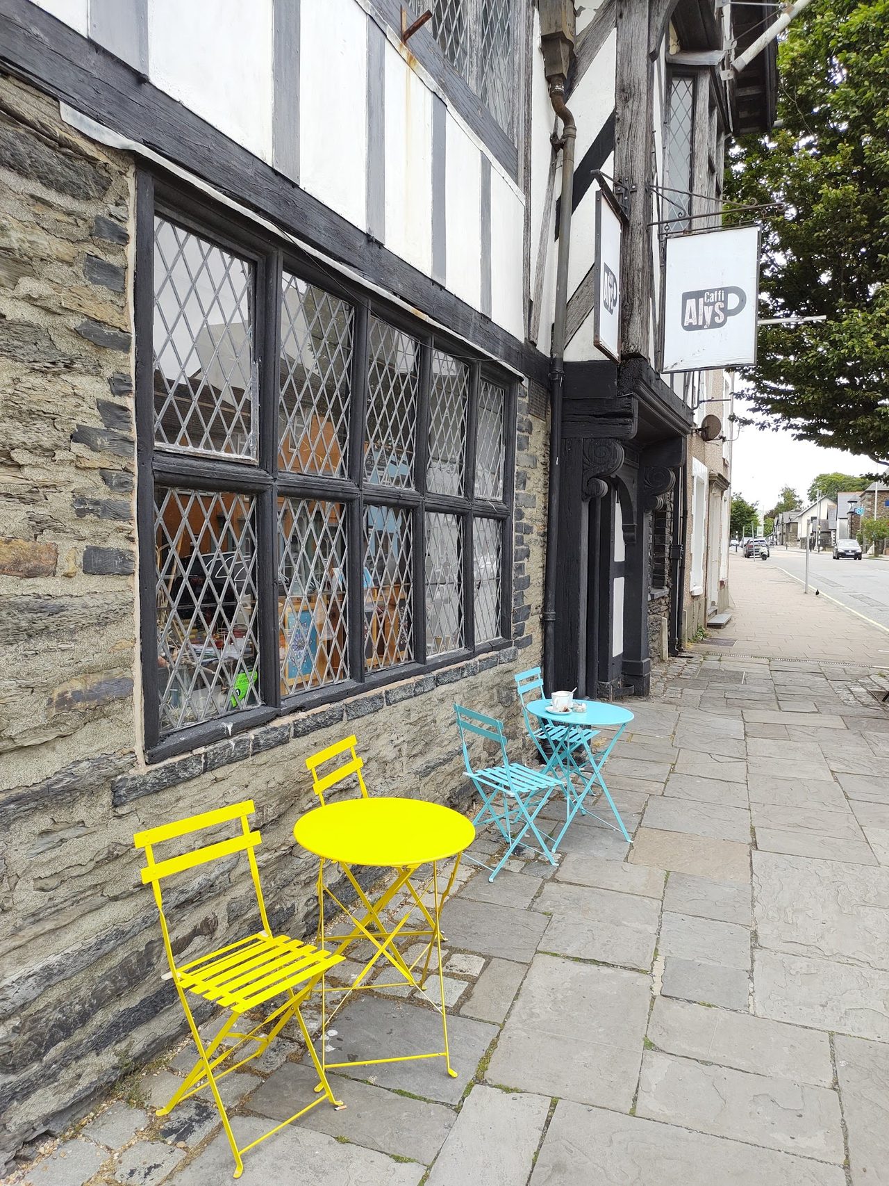 Caffi Y Plas Cafe