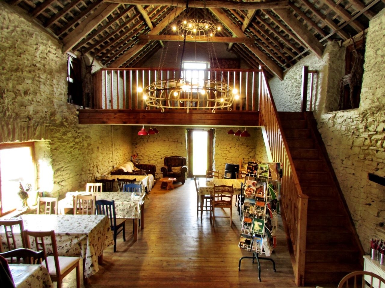 Caffyn's Farm Barn Cafe & Bar