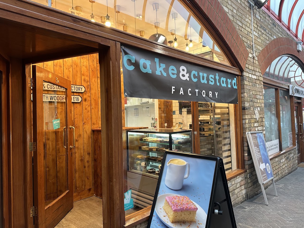 Cake and Custard Factory (South Woodford)