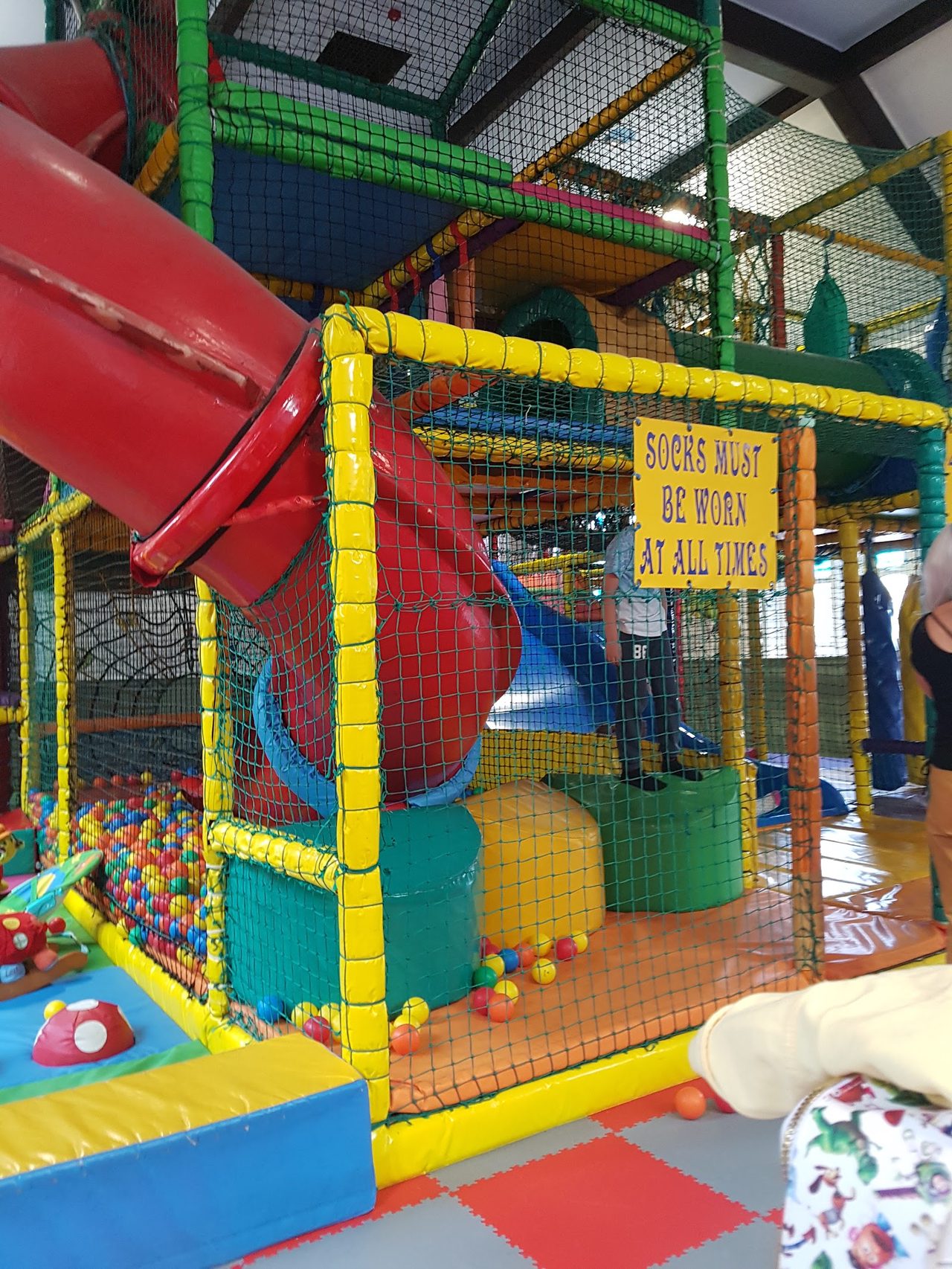 Camelot Play Castle