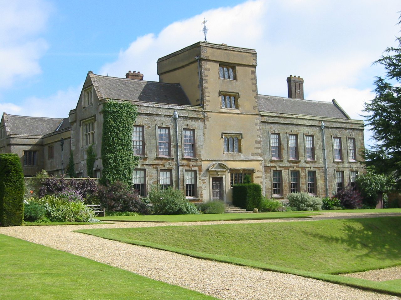 Canons Ashby House