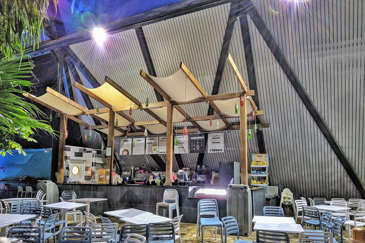 Canopy Bar