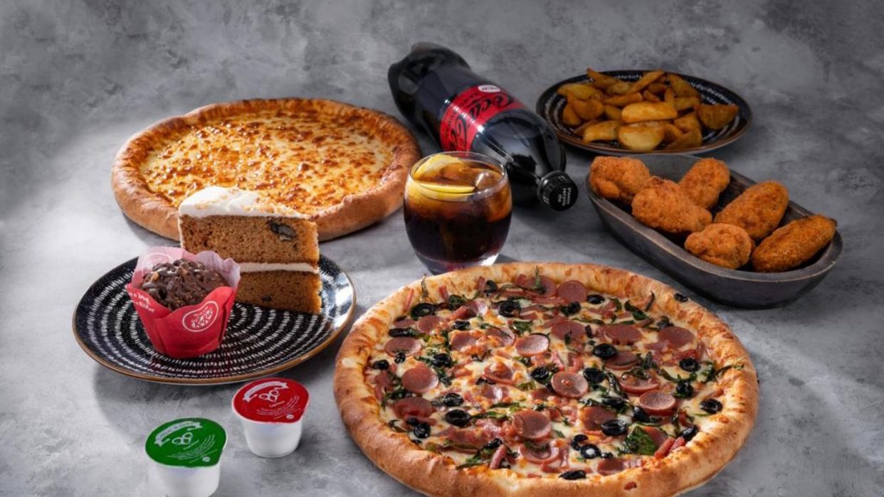 Caprinos Pizza Westbury