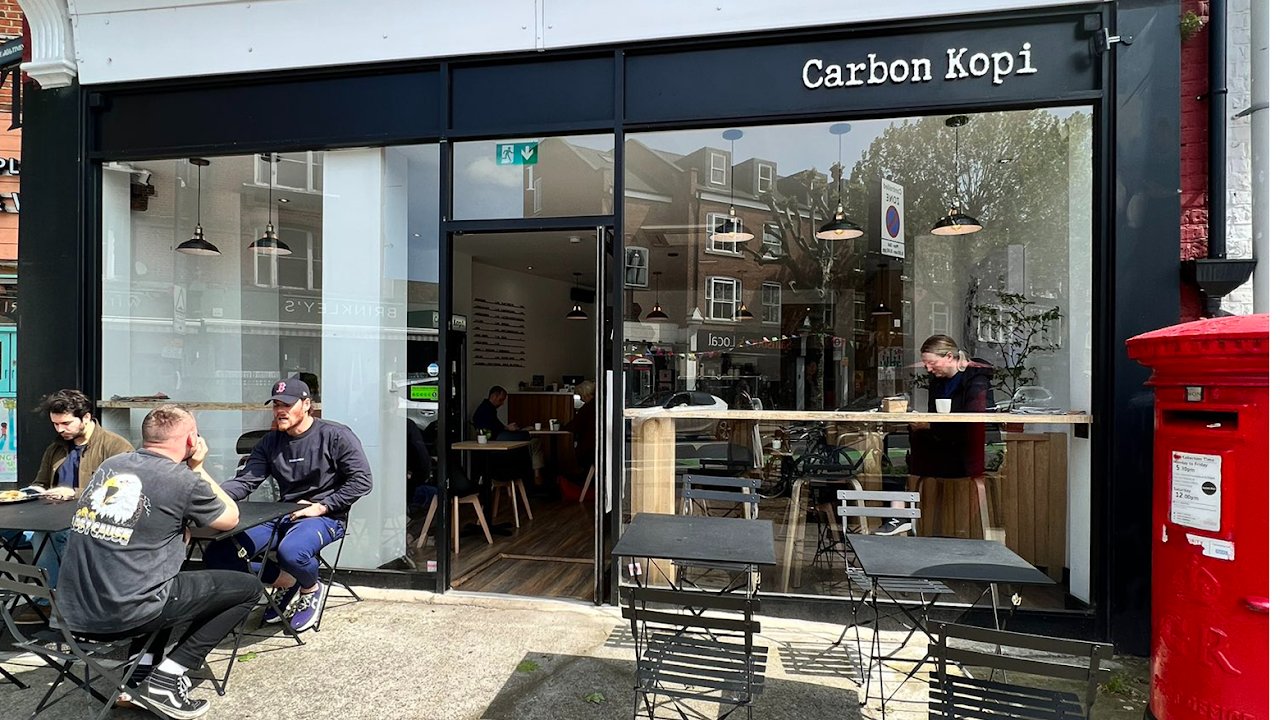 Carbon Kopi, Fulham