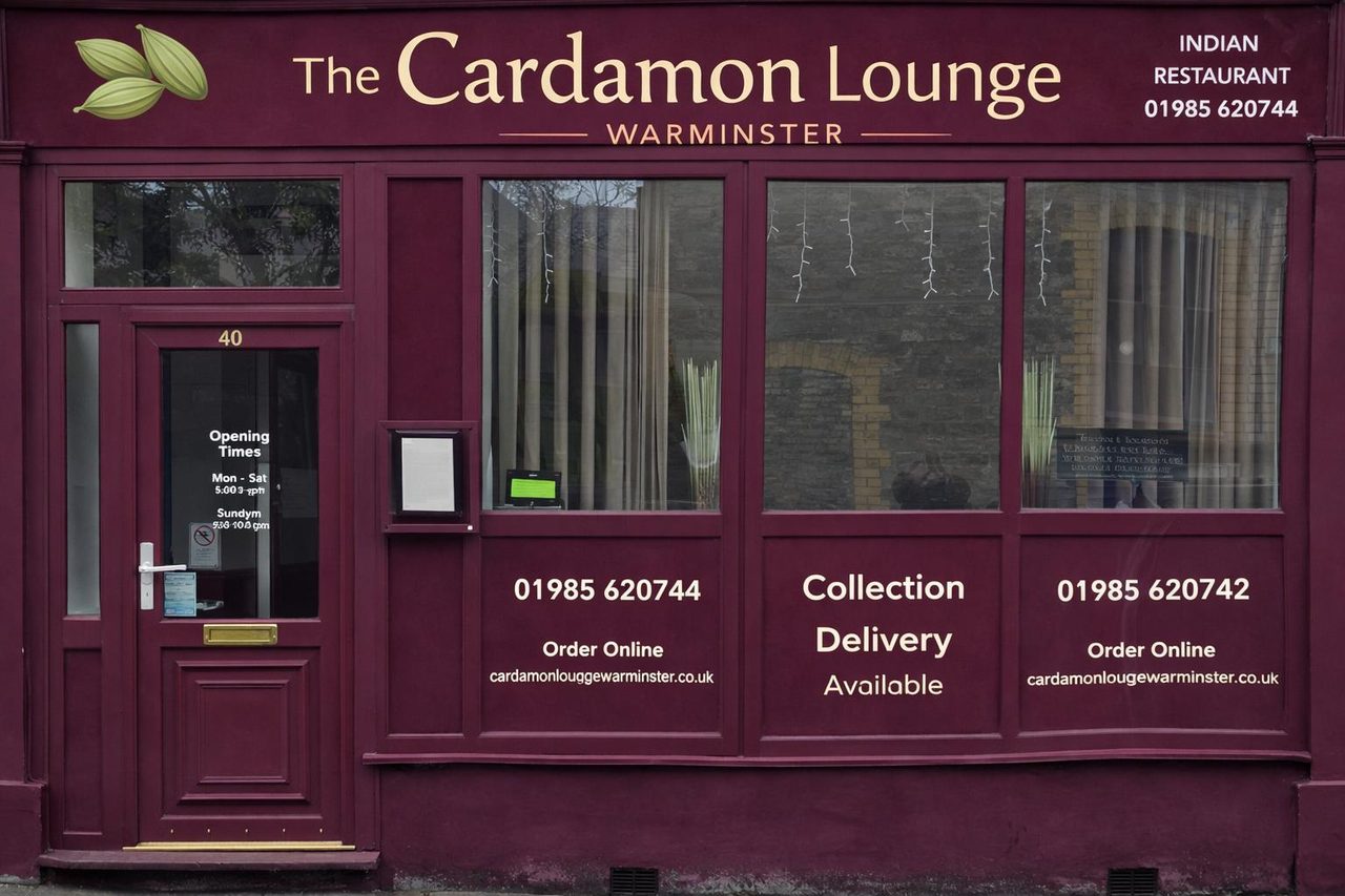 Cardamon Lounge Warminster