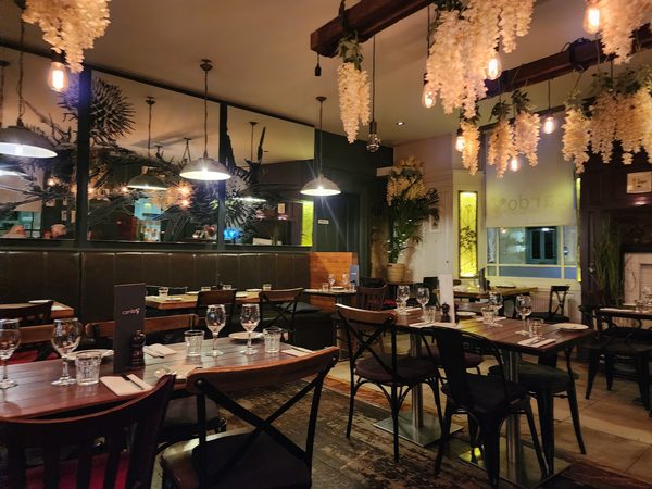 Cardo Restaurant