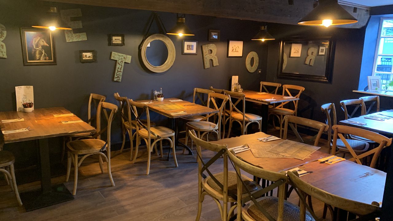 Castle Cafe and bistro