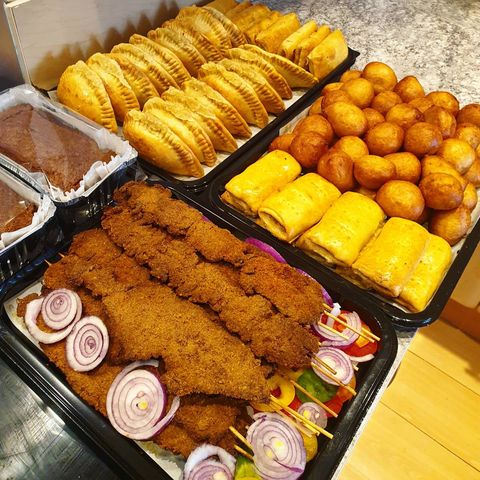 Catering Niki Traditional Food