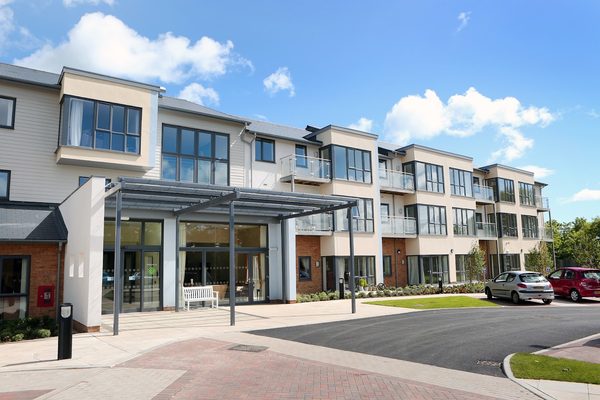 Caterplus @ Karbon Home - Weavers Court