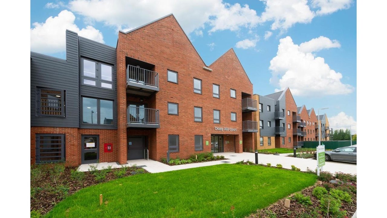 Caterplus - McCarthy And Stone Daisy Hill Court