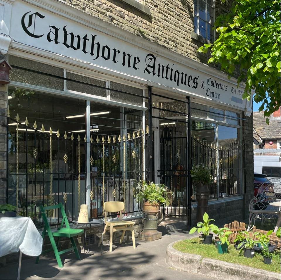 Cawthorne Antique Centre Tearoom