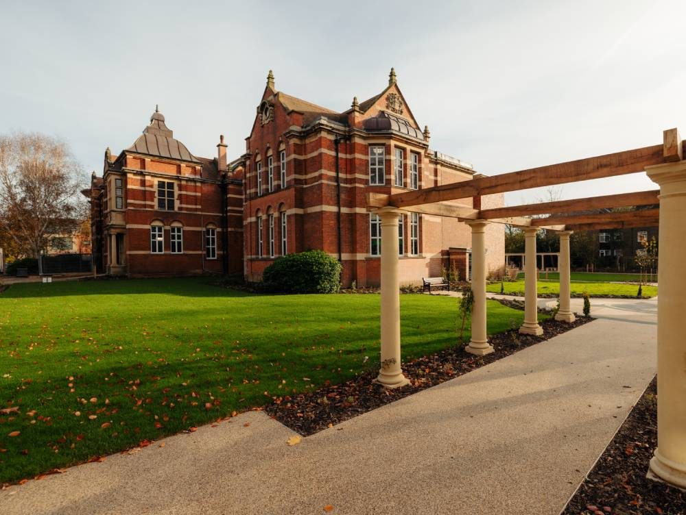 Champney Treasure House Cafe