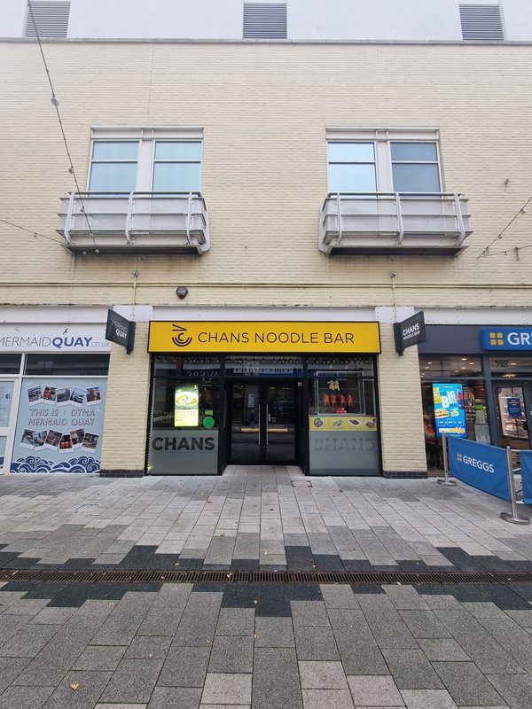 CHANS NOODLE BAR
