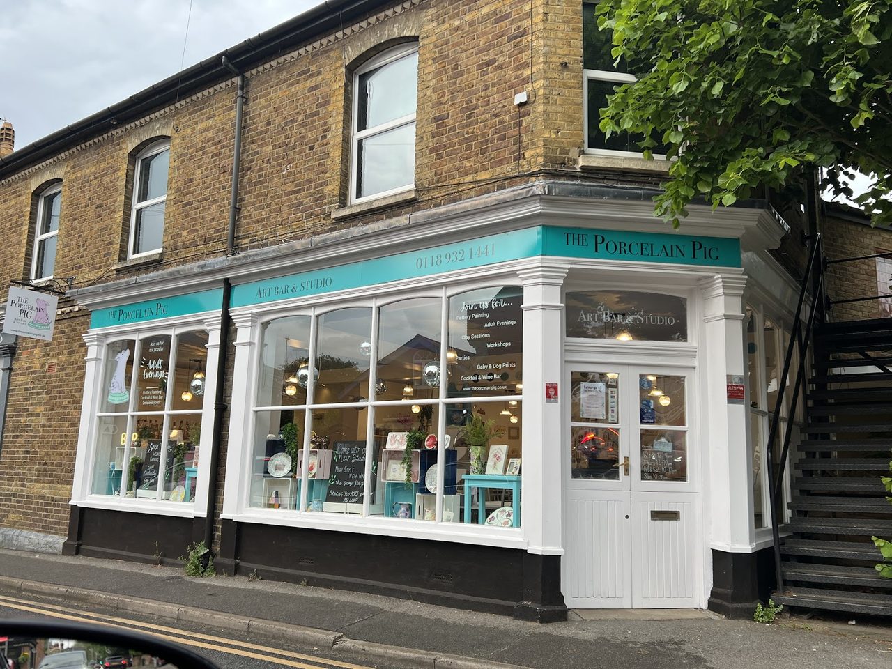 Chaos & Cakes Ltd