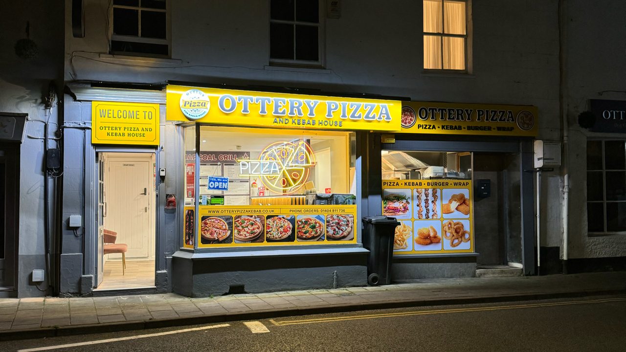 Charcoal Grill and Pizza