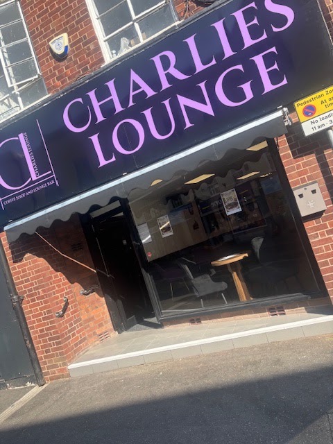 Charlies Lounge