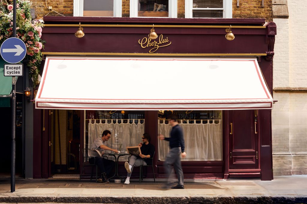 Chez Lui
