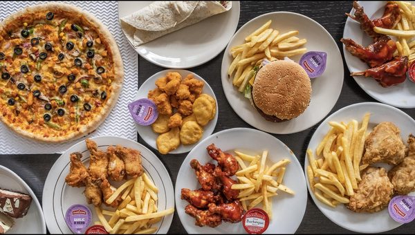 Chicks Chicken Pizza / Mama Pollo / Chicks Peri Peri