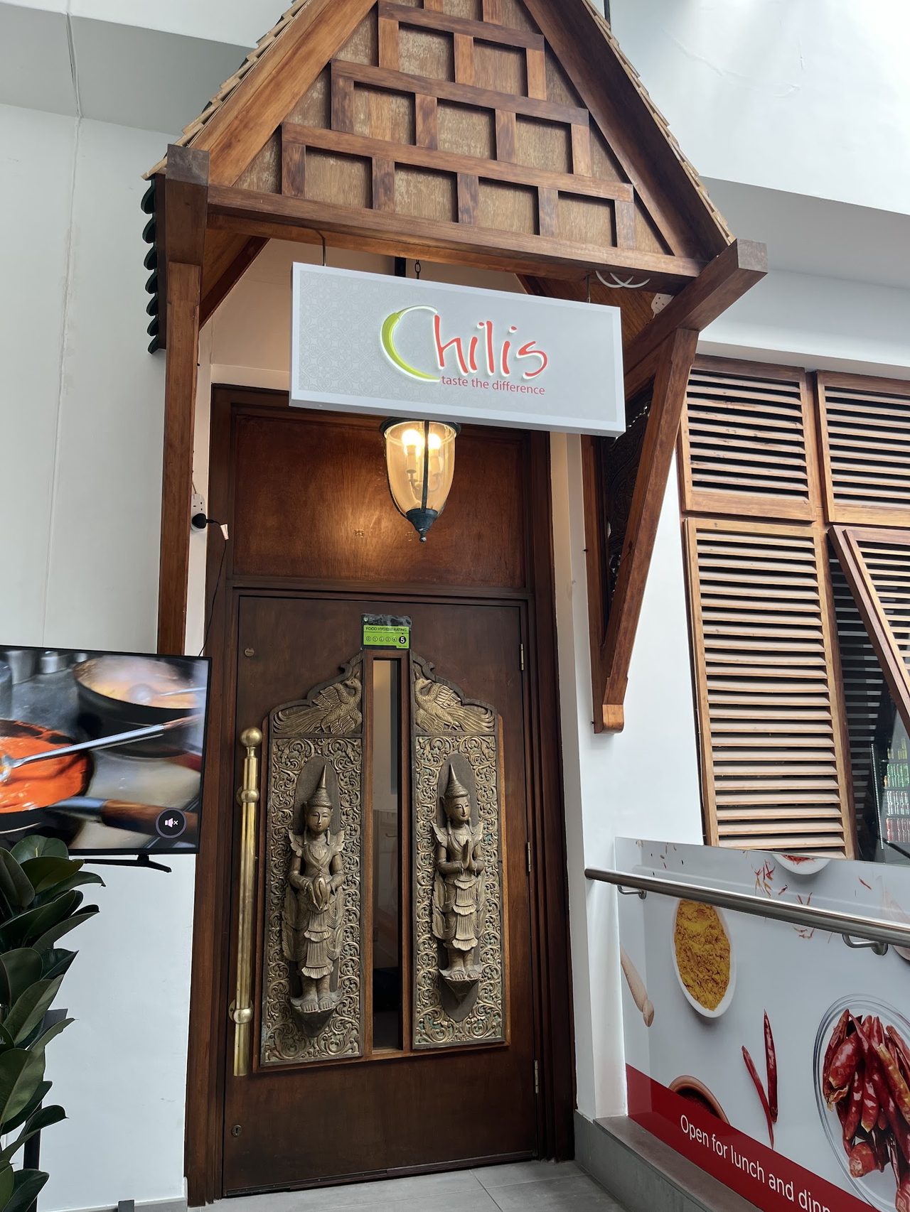 Chilis Indian Restaurant