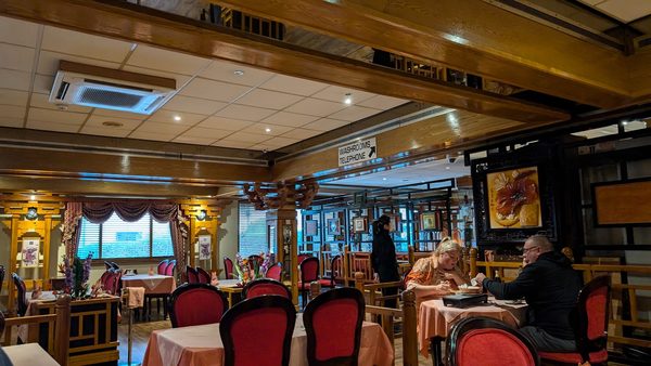 CHINESE DELIGHT RESTAURANT