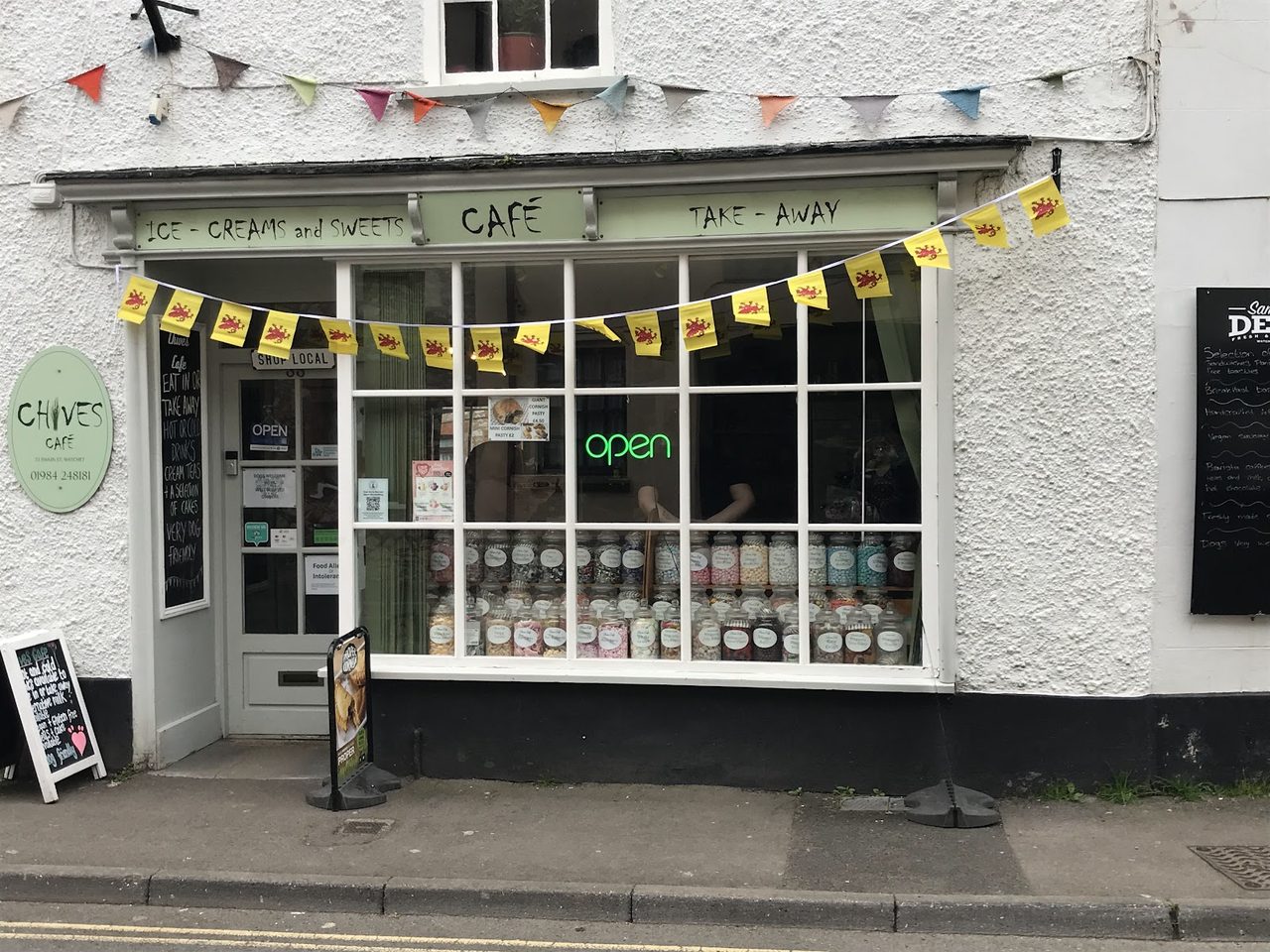 Chives Cafe