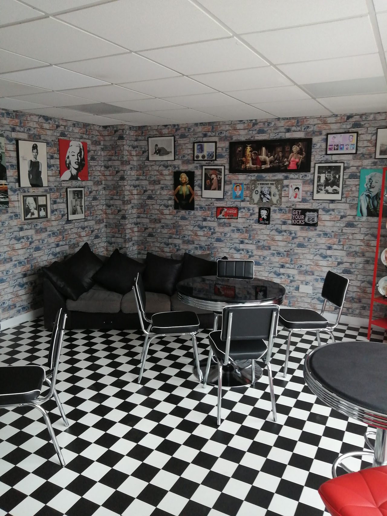 CJ's Diner