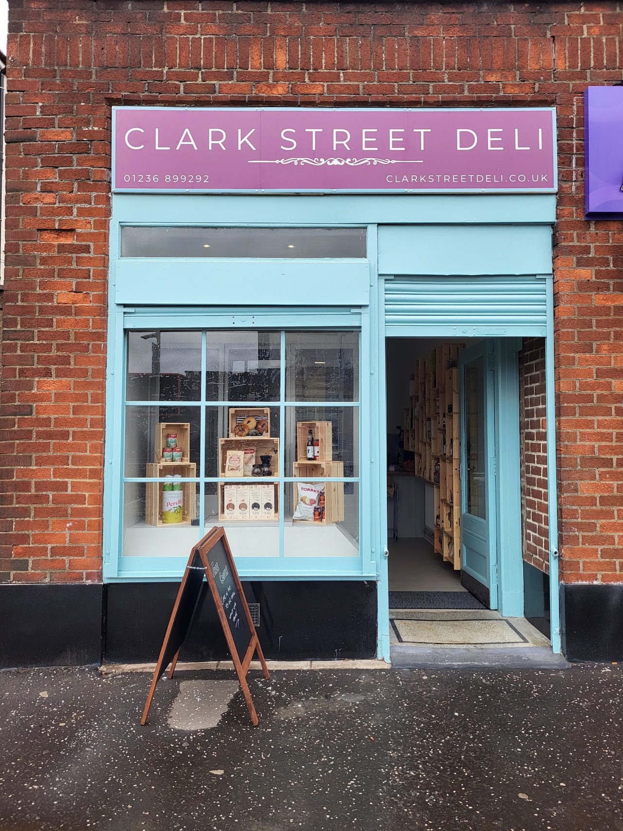 Clark Street Deli