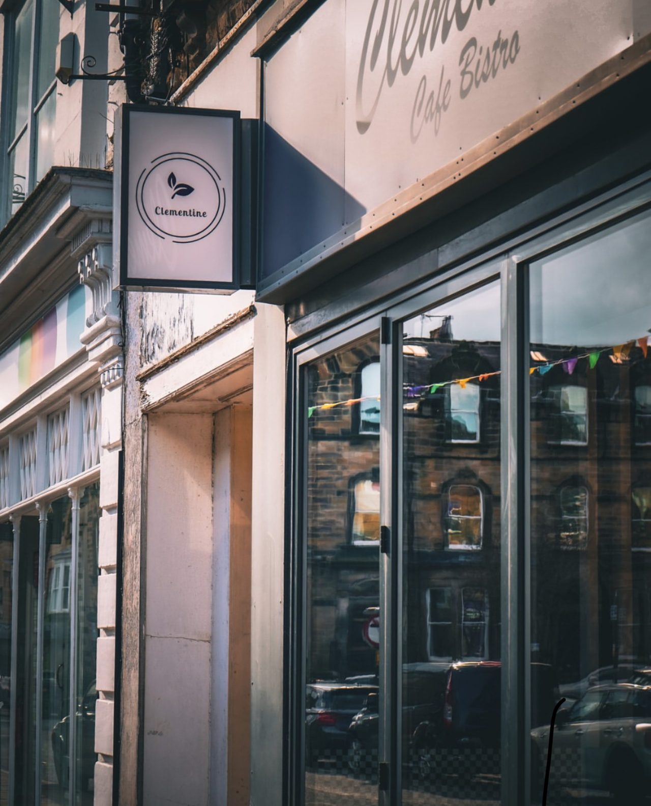 Clementine Cafe And Bistro