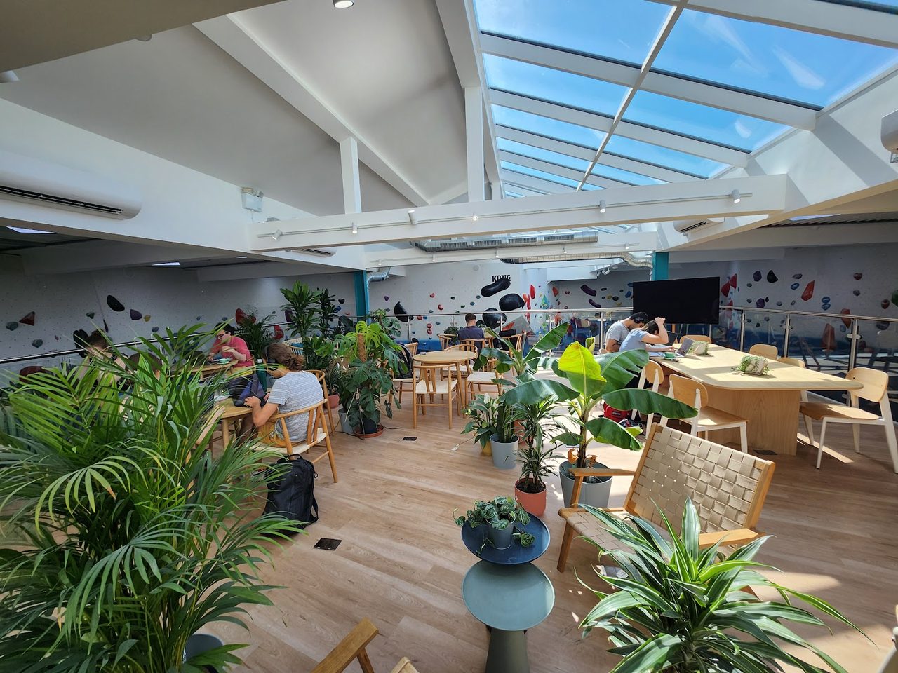Clifftop Café At Gallery Bouldering