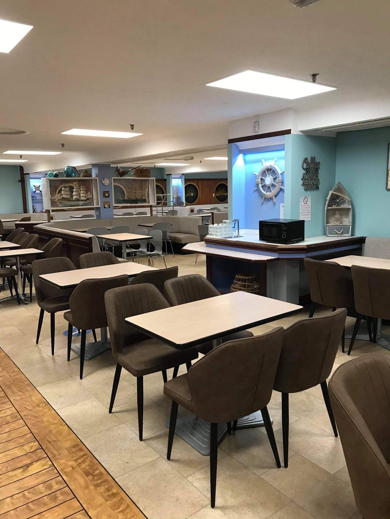 Clipper Restaurant