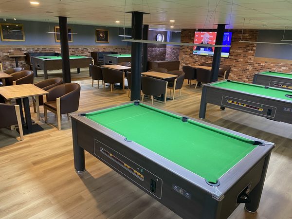 Cm Lounge