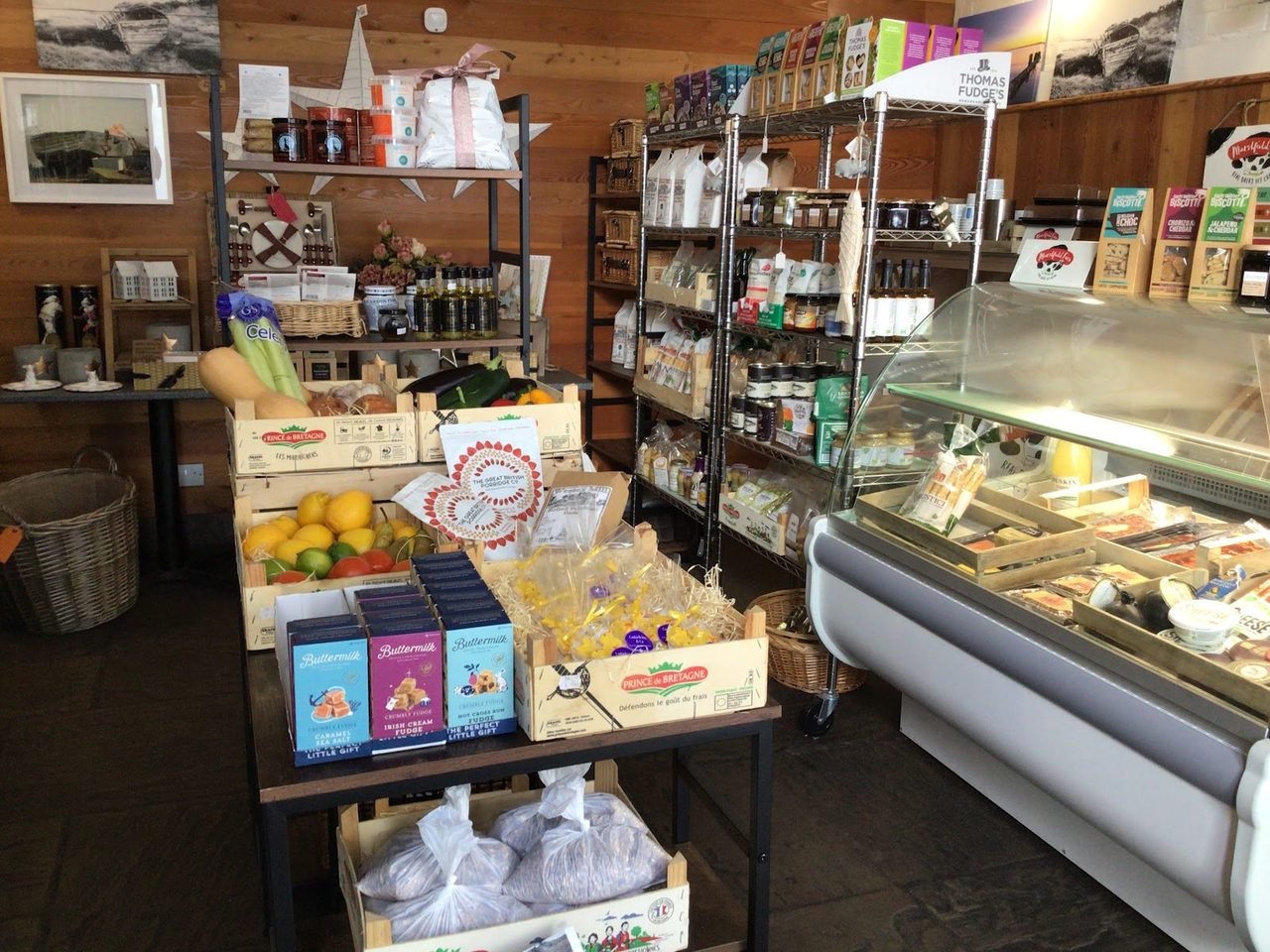 Coach House Waterside Deli