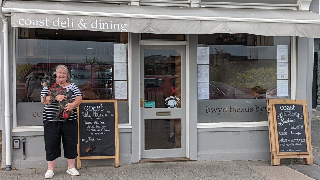 Coast Deli & Dining
