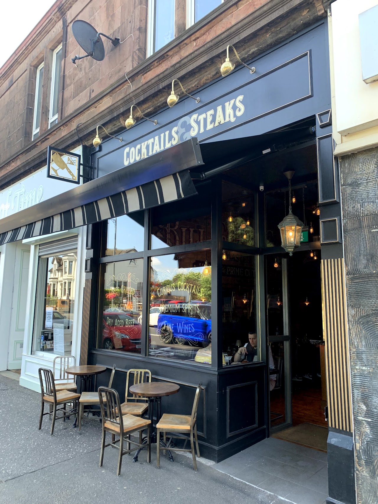 Cocktails & Steaks