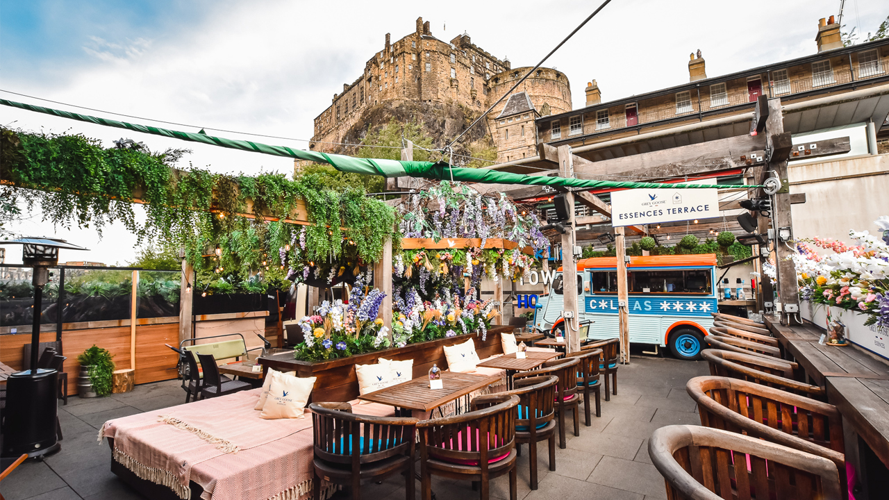 Cold Town House - Brewhouse Bar & Grassmarket Garden