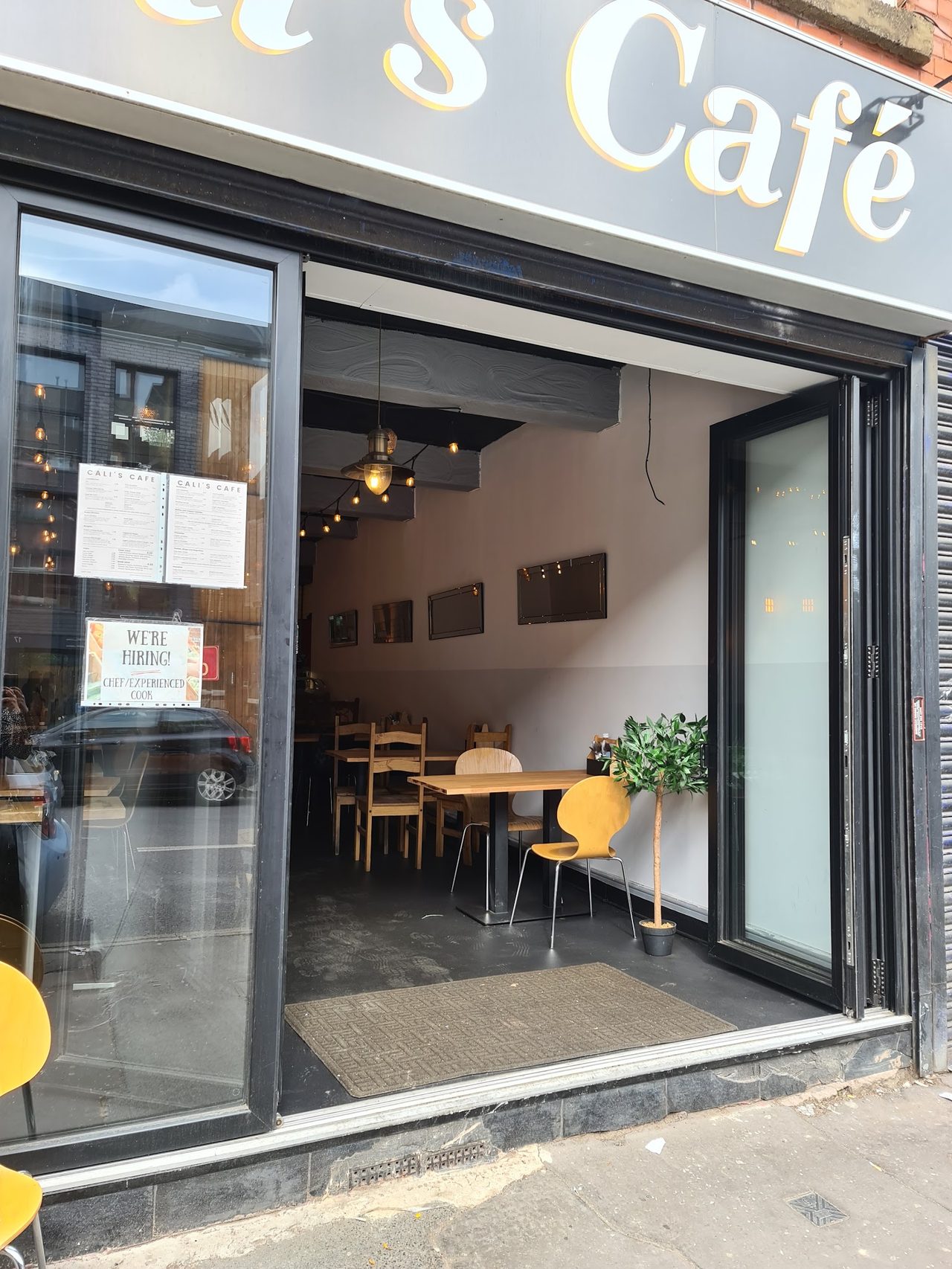 Colin's Cafe