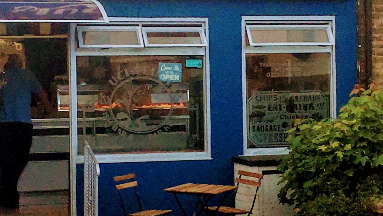 Corner 5 Restaurant