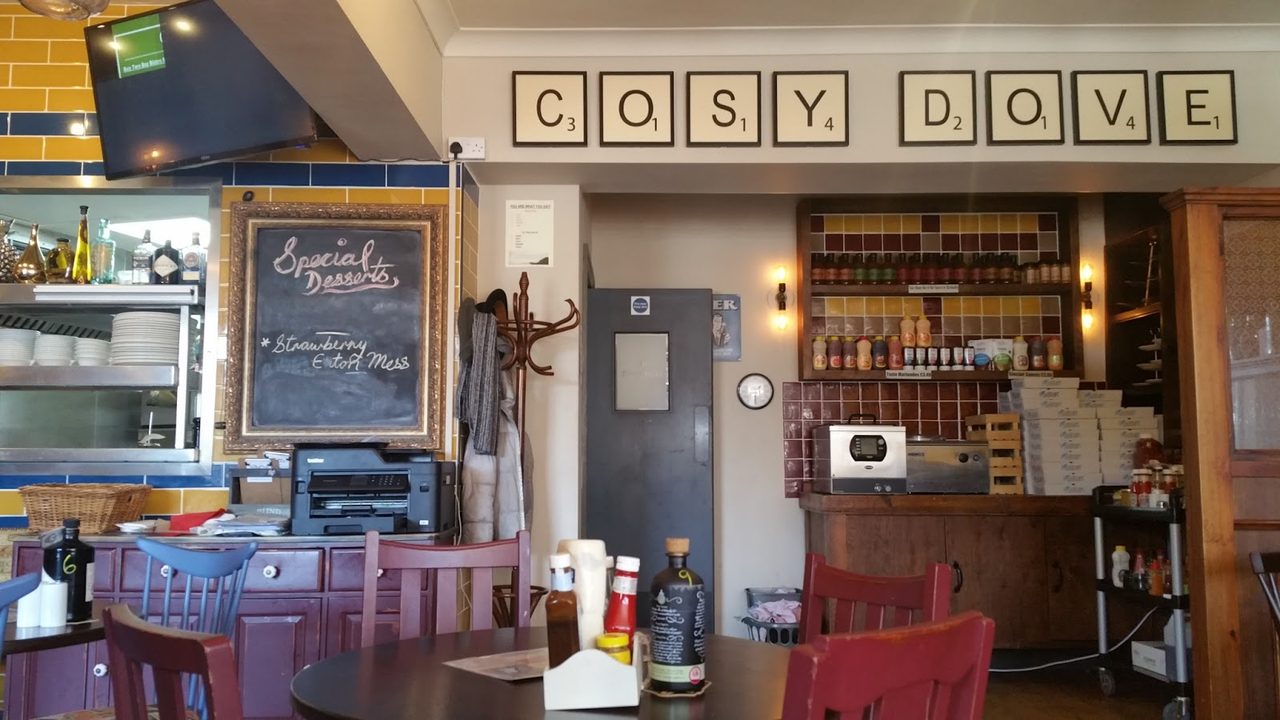 Cosy Dove Pub And Dining