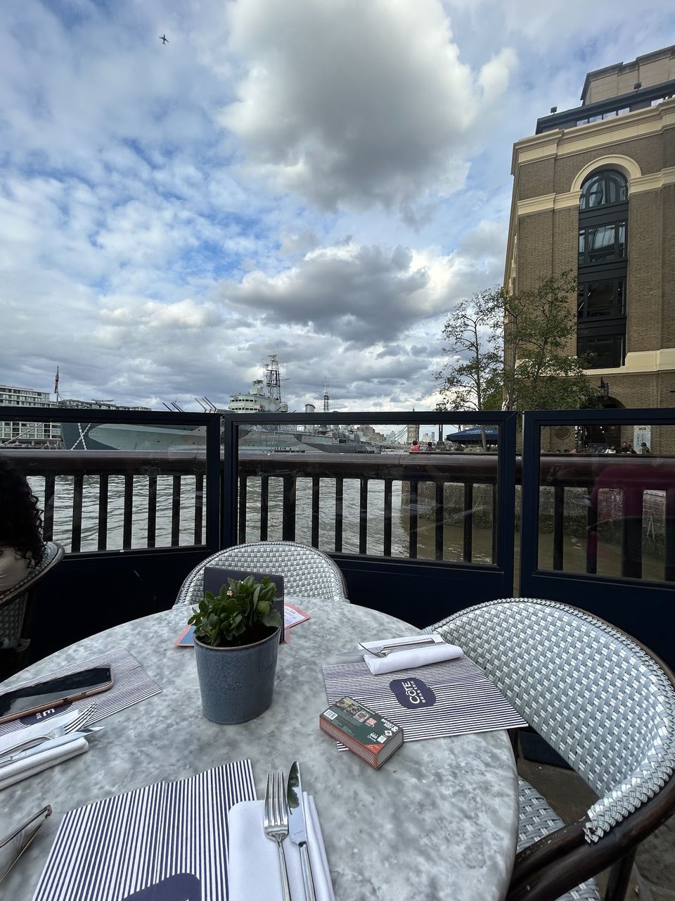 Cote Brasserie Hay's Galleria