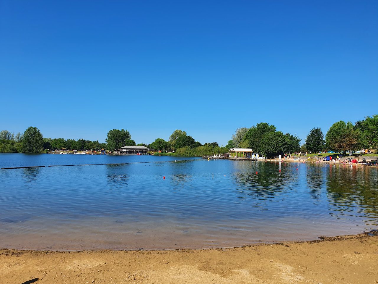 Cotswold Country Park And Beach - The Dragonfly Cafe