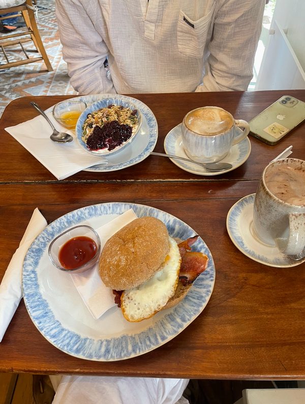 COTTINGHAMS COFFEE AND INTERIORS