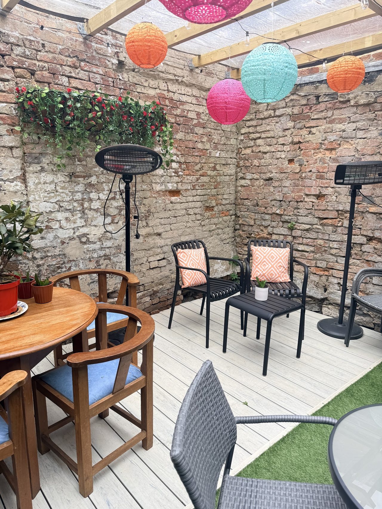 Courtyard Cafe