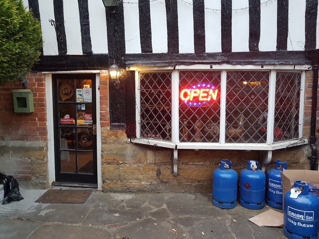 Cowfold Cottage Tandoori