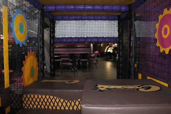 Creams Cafe