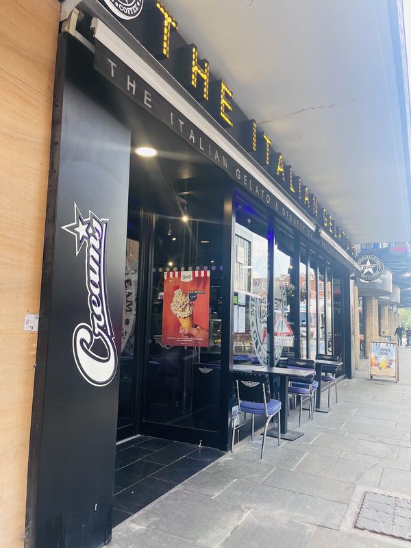 Creams Cafe