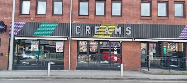 Creams Cafe
